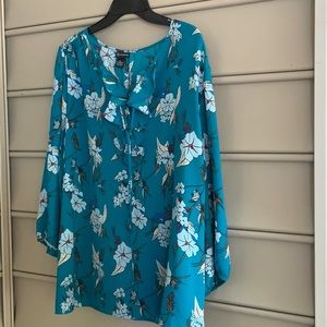 Womens top New Direction XL